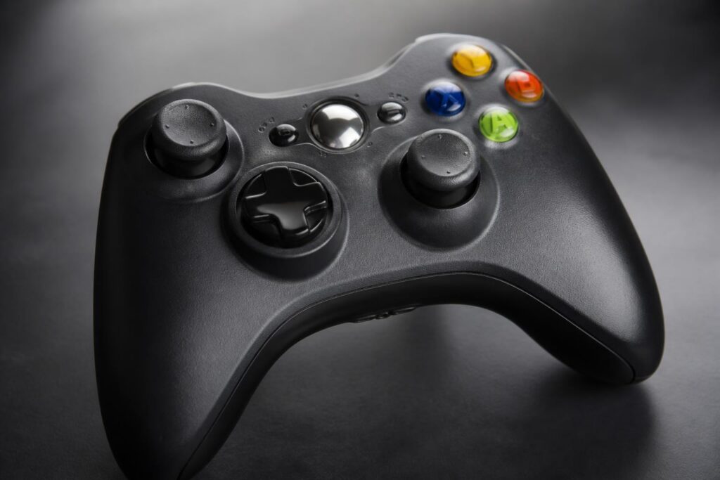découvrez notre guide complet sur la manette xbox 360 avec des conseils d'utilisation pour optimiser votre expérience de jeu.